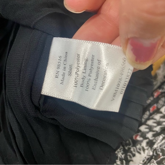 Women’s Coldwater Creek black , white, chiffon shell blouse,size M - Picture 8 of 10